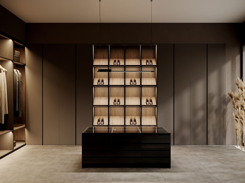 Luxuriöser begehbarer Kleiderschrank aus massivem Holz im minimalistischen Stil mit grifflosen Design-Schranktüren